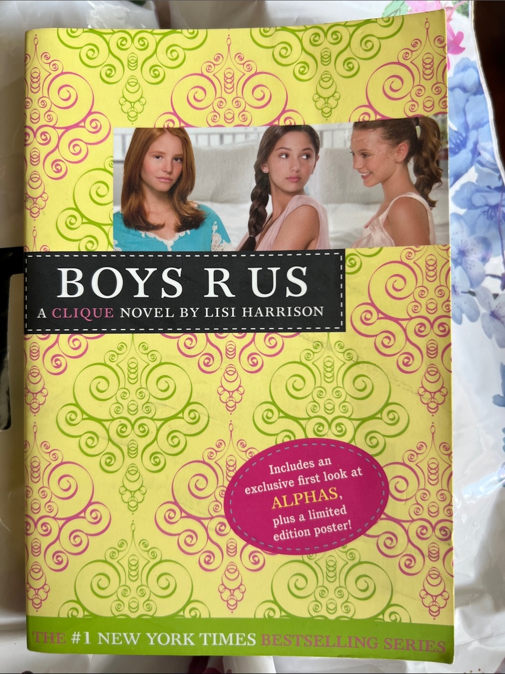Paperback book “Boys R Us” by Lisi Harrison